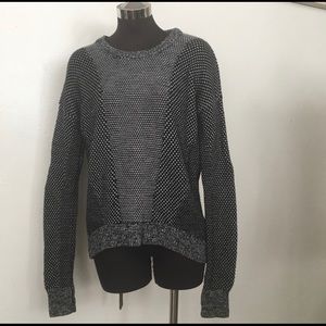 Lululemon sweatshirt